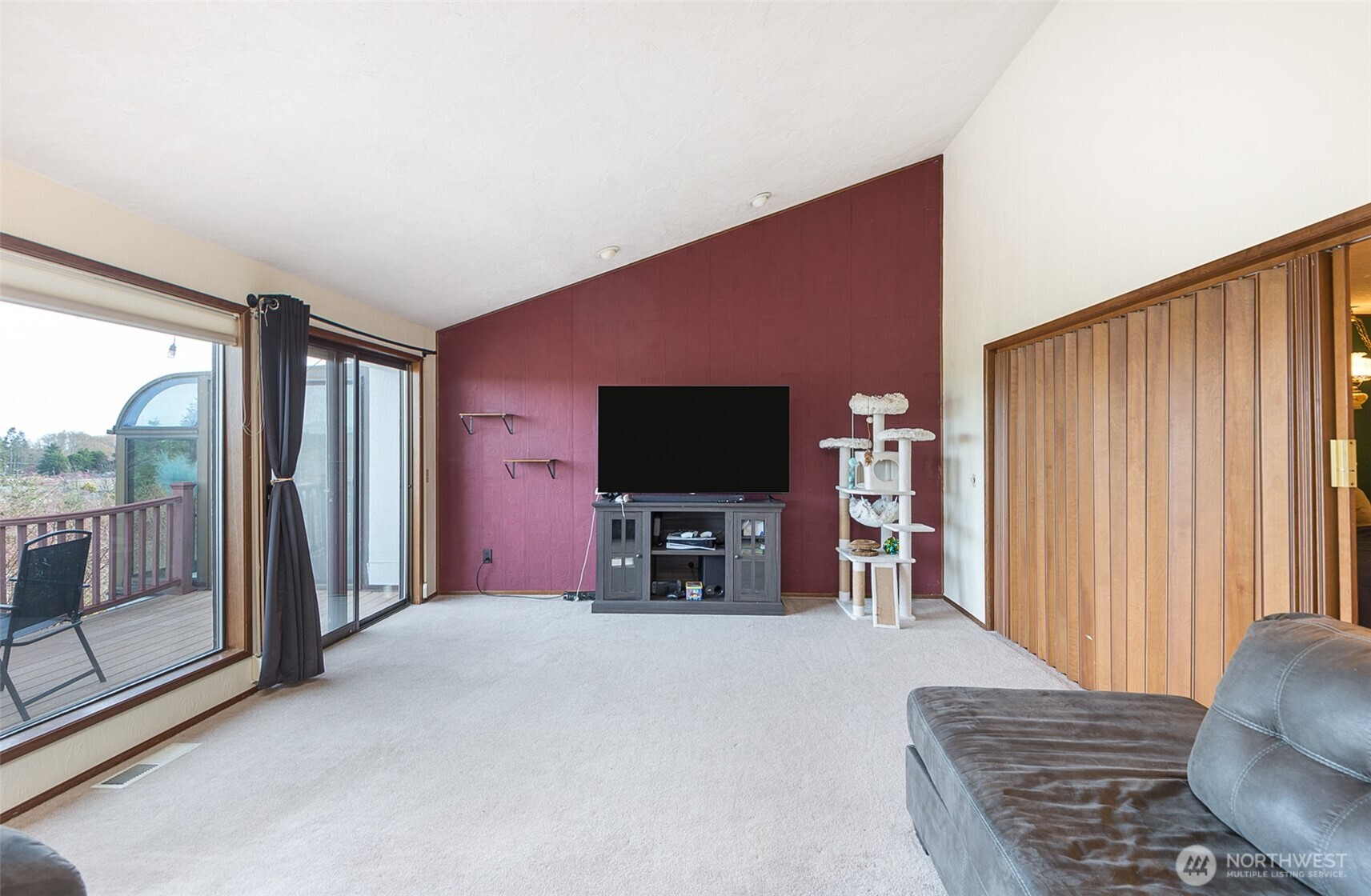 102 Hilltop Drive Sequim WA 98382