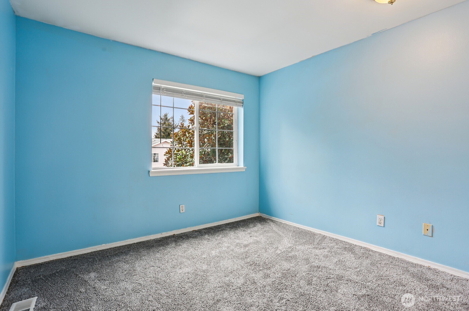 3111 156th Street SW Lynnwood WA 98087