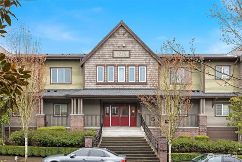 1736 10th Avenue NE Issaquah WA 98029