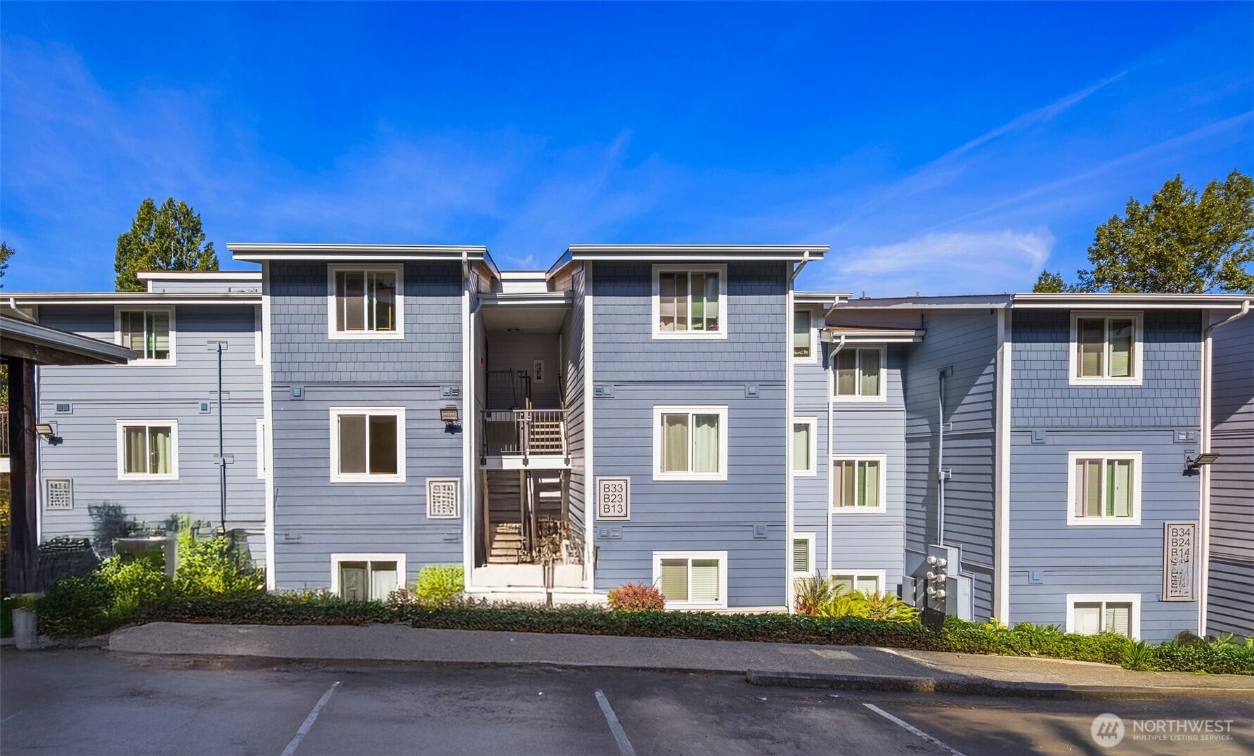 2511 S 248th Street Kent WA 98032