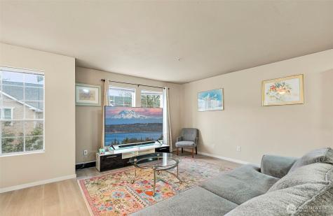 1012 109th Street Ct E Tacoma WA 98445