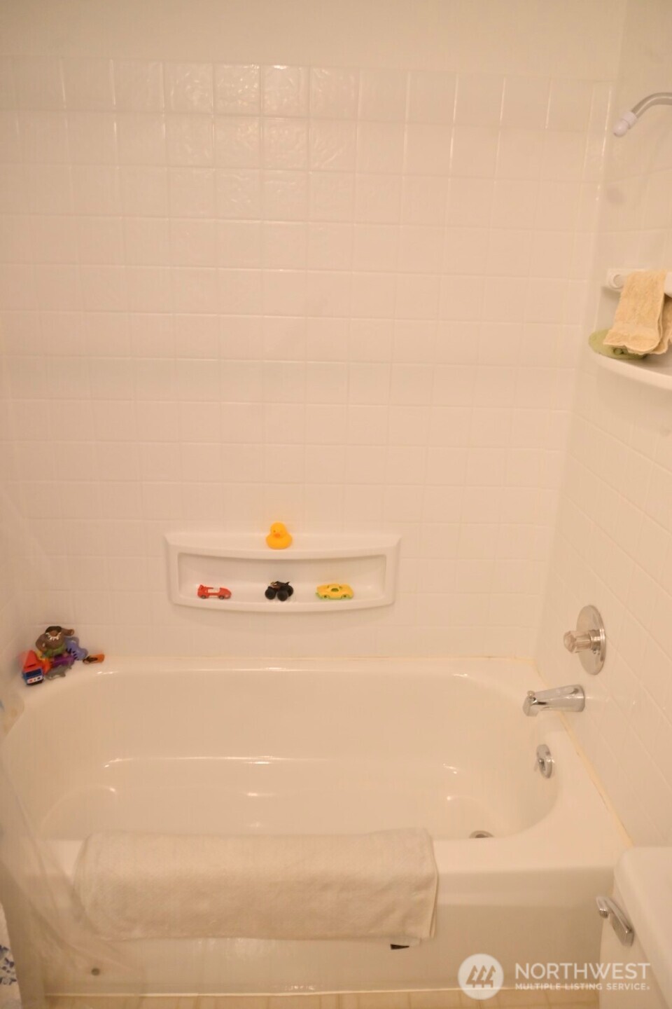 15624 8th Avenue SW Burien WA 98166