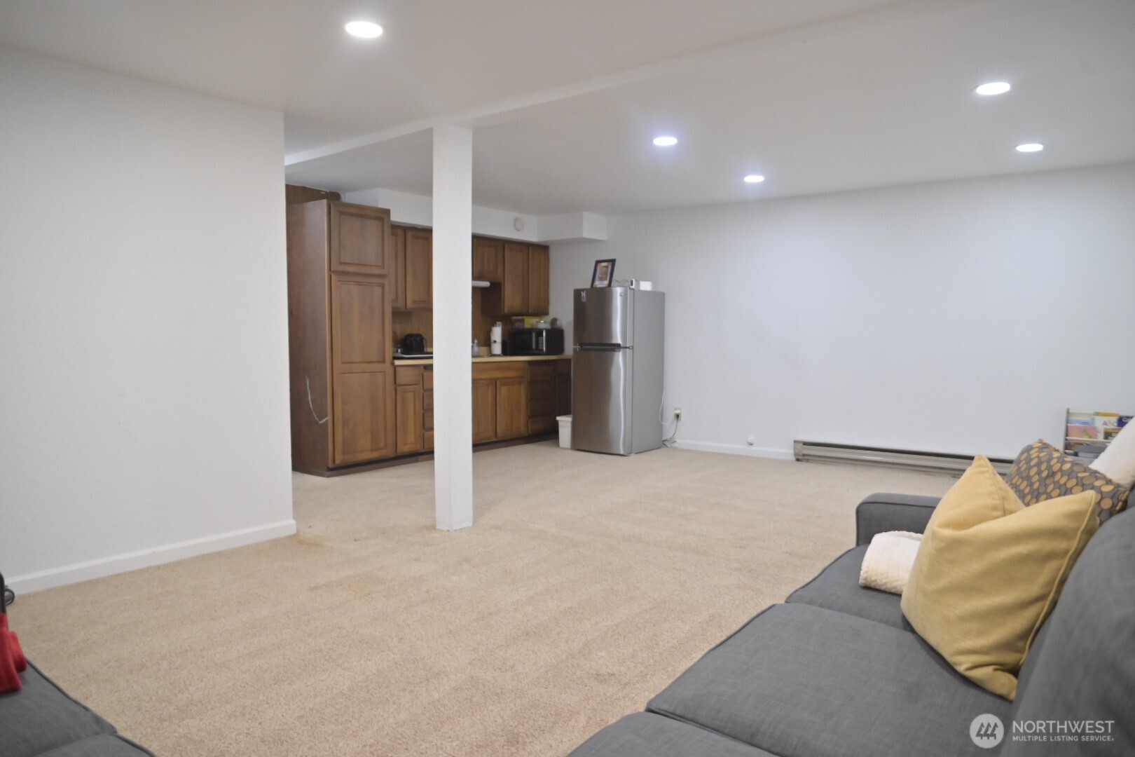 15624 8th Avenue SW Burien WA 98166