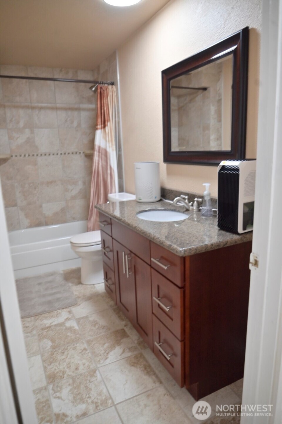15624 8th Avenue SW Burien WA 98166