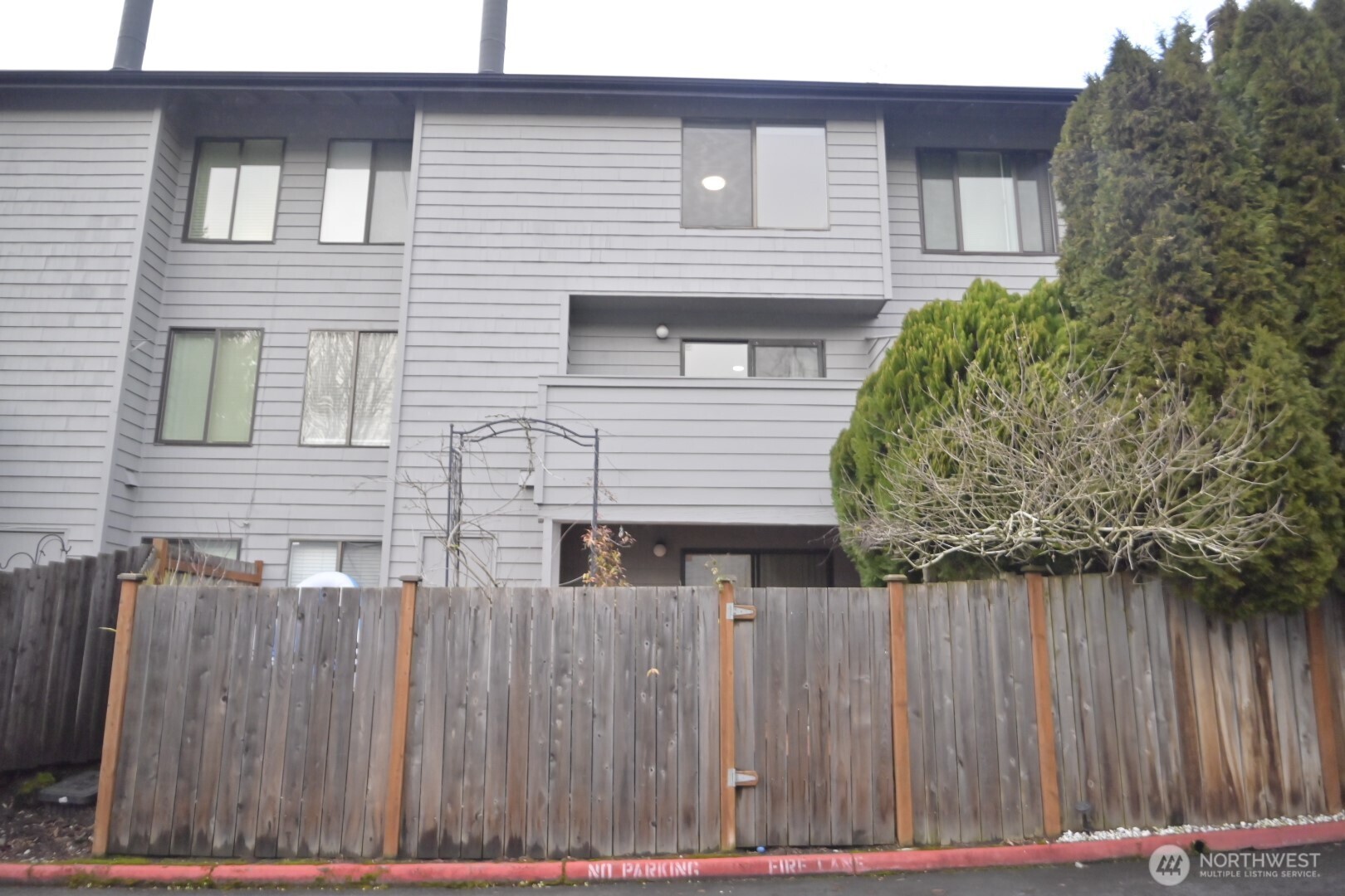 15624 8th Avenue SW Burien WA 98166