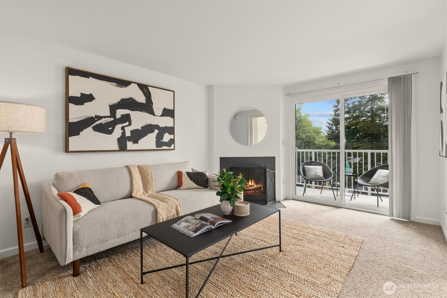 9484 Redmond-woodinville Road NE Redmond WA 98052