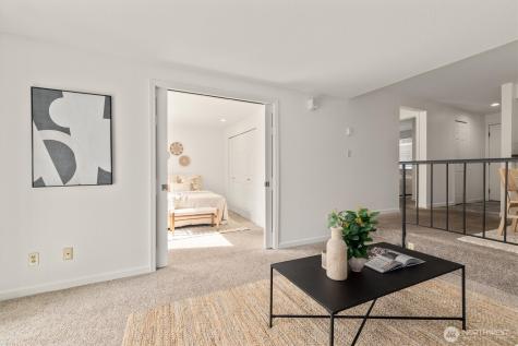 9484 Redmond-woodinville Road NE Redmond WA 98052