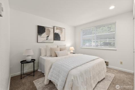 9484 Redmond-woodinville Road NE Redmond WA 98052