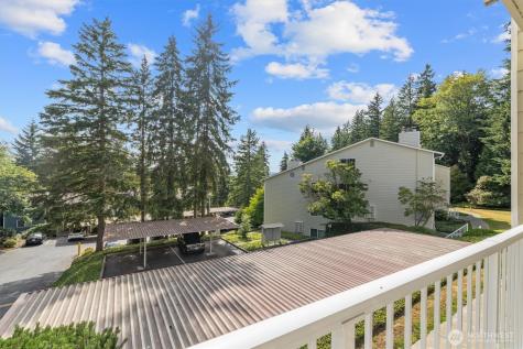 9484 Redmond-woodinville Road NE Redmond WA 98052