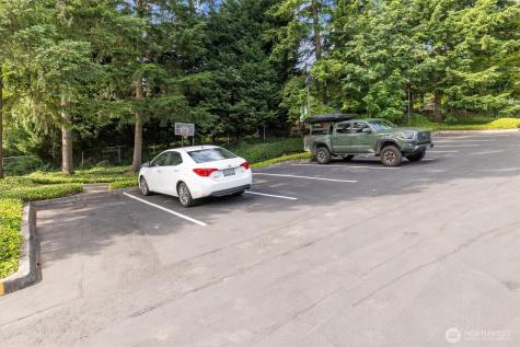 9484 Redmond-woodinville Road NE Redmond WA 98052
