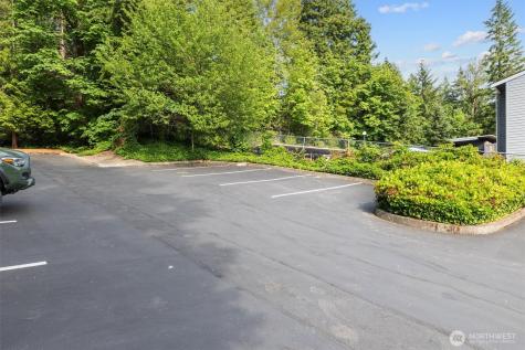 9484 Redmond-woodinville Road NE Redmond WA 98052