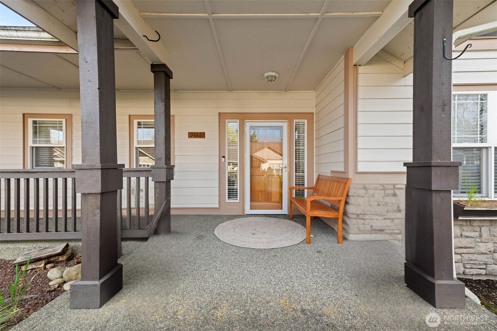 9069 Eagle Point Loop Road SE Lakewood WA 98498