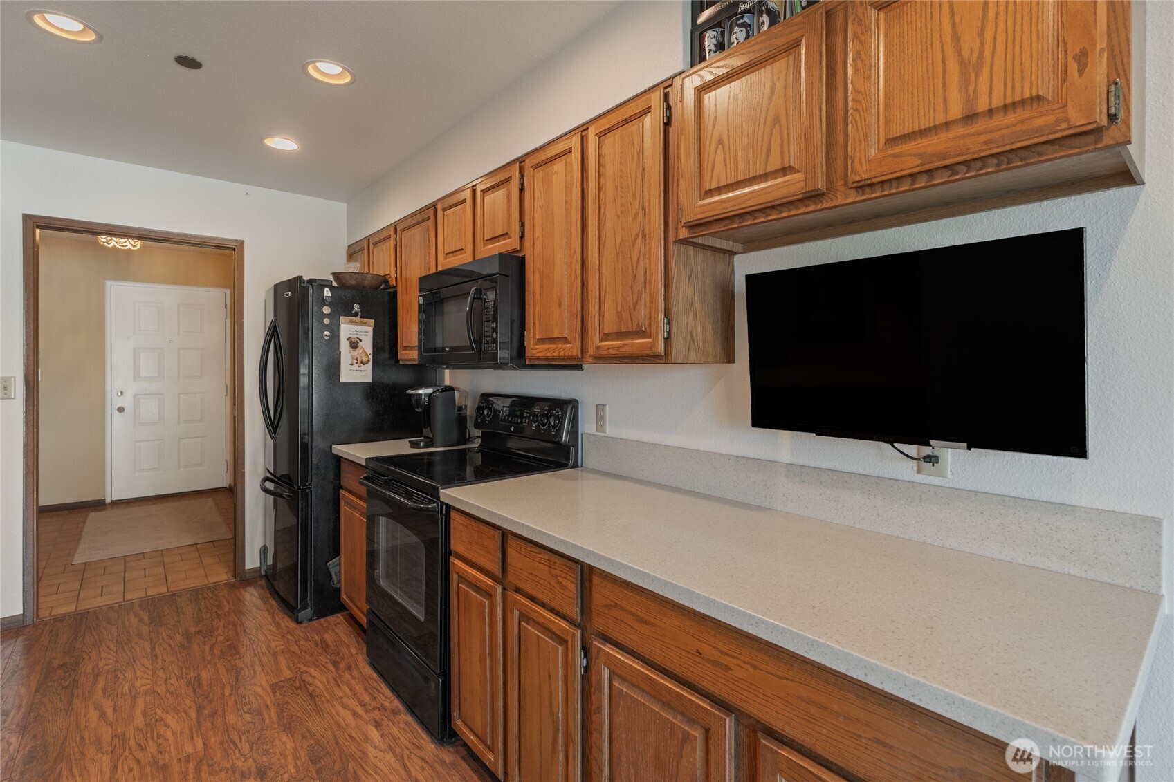 1902 Bridgeport Way W University Place WA 98466