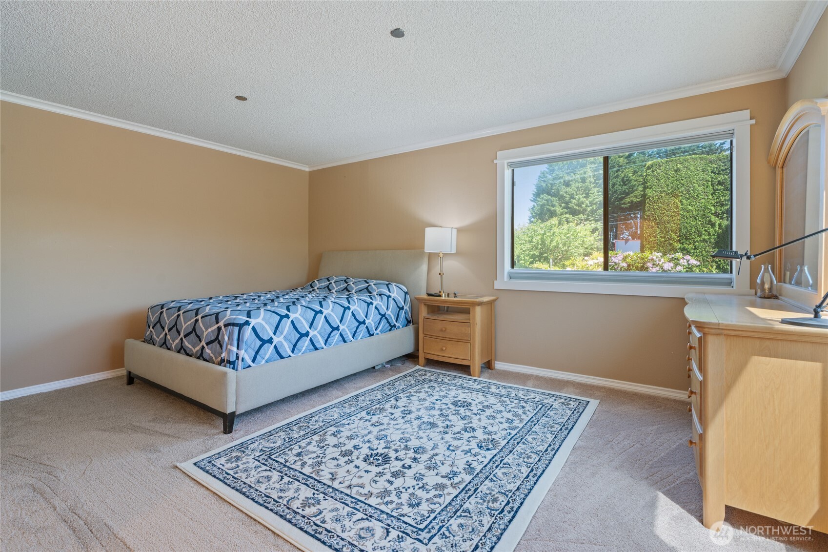 1902 Bridgeport Way W University Place WA 98466