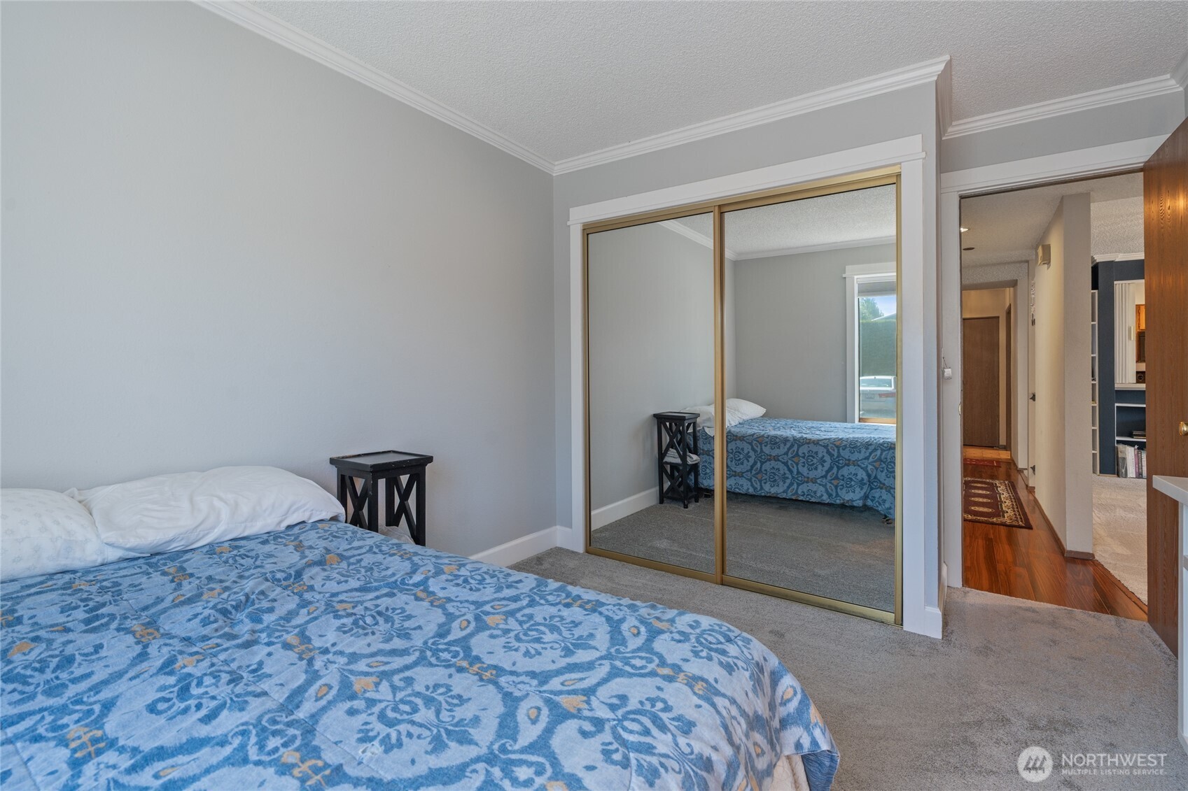 1902 Bridgeport Way W University Place WA 98466