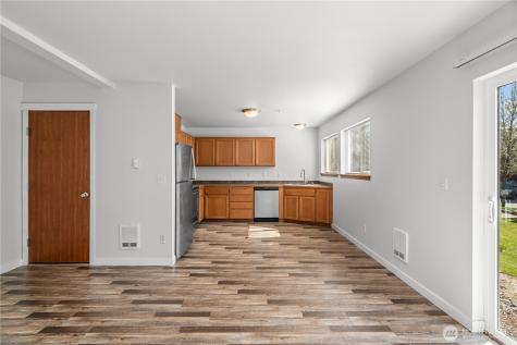 1012 109th Street Court E Tacoma WA 98445