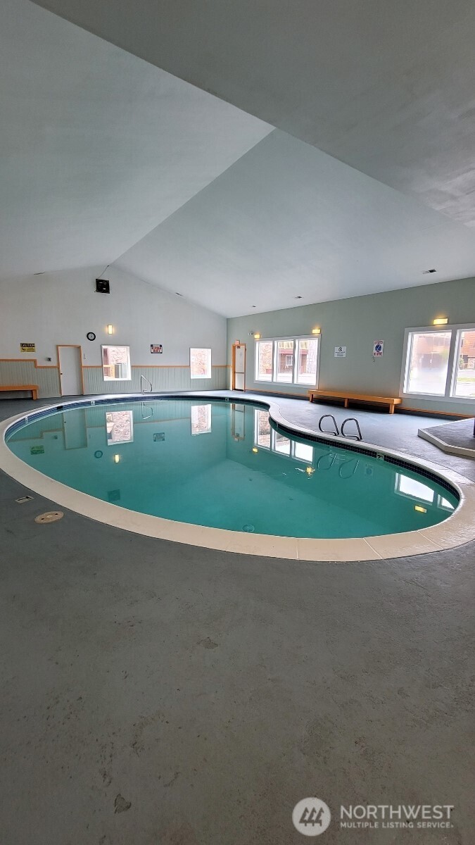 304 14th Street NW Long Beach WA 98631