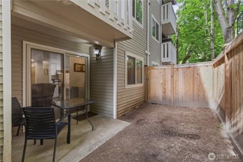 18200 73rd Avenue NE Kenmore WA 98028