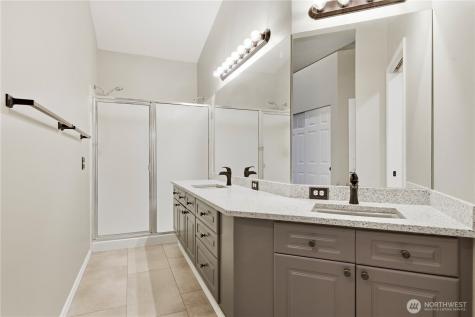 18676 NE 56th Court Redmond WA 98052