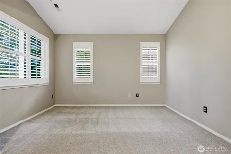 18676 NE 56th Court Redmond WA 98052