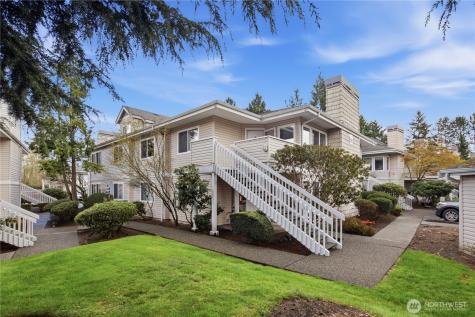 9210 Market Place Lake Stevens WA 98258