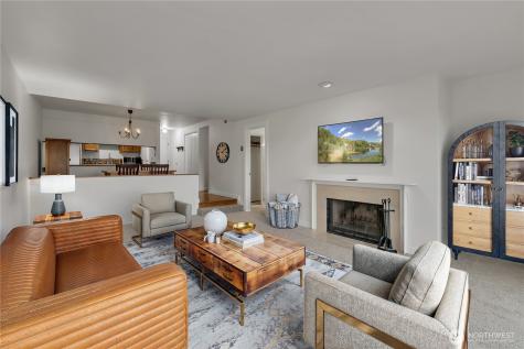 2253 Gilman Drive W Seattle WA 98119
