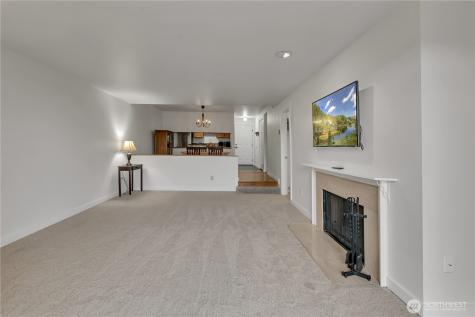 2253 Gilman Drive W Seattle WA 98119