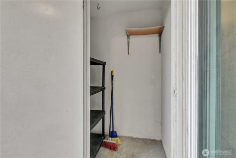 2253 Gilman Drive W Seattle WA 98119