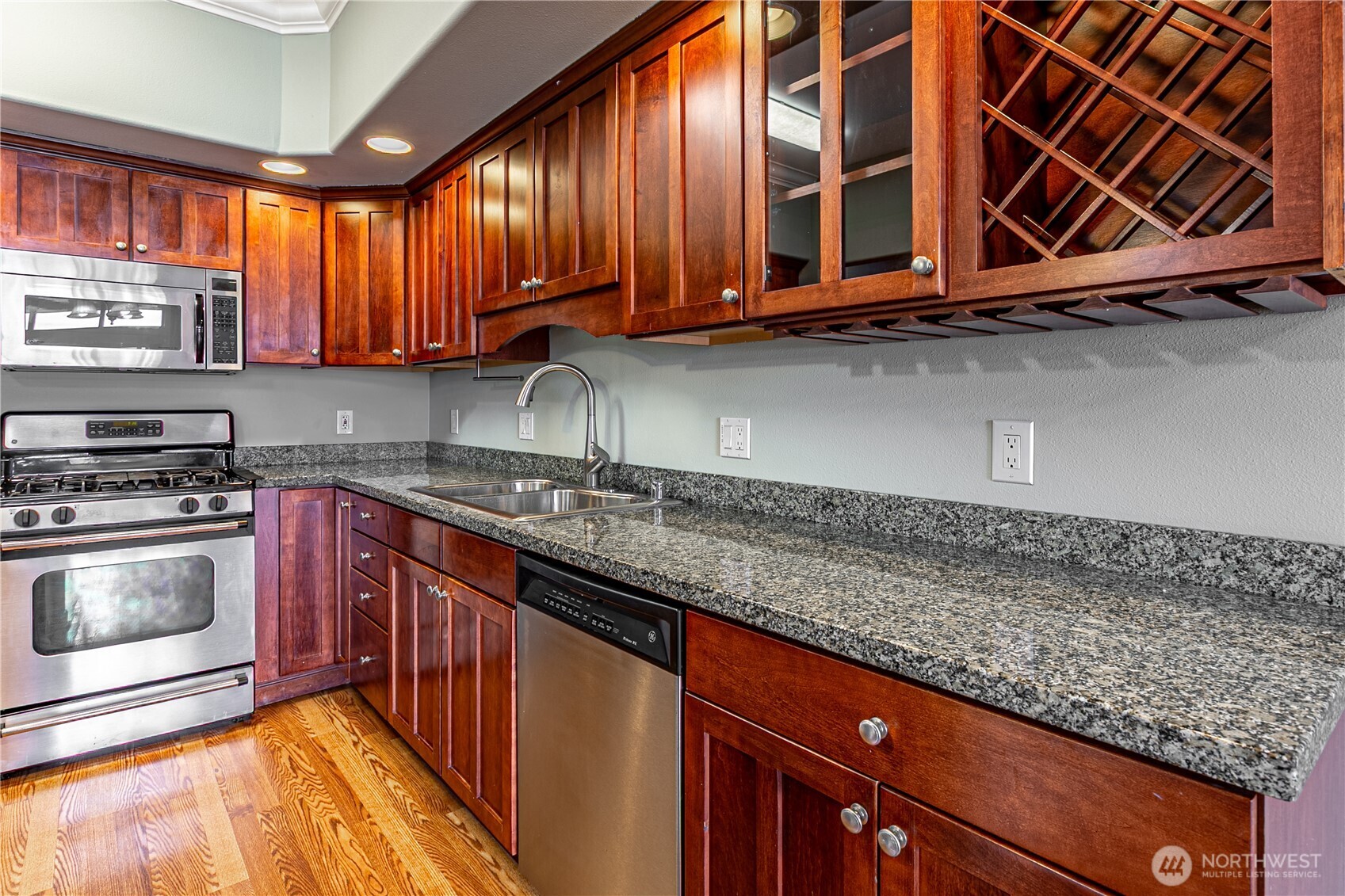 320 E 32nd Street Tacoma WA 98404