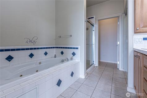 320 E 32nd Street Tacoma WA 98404