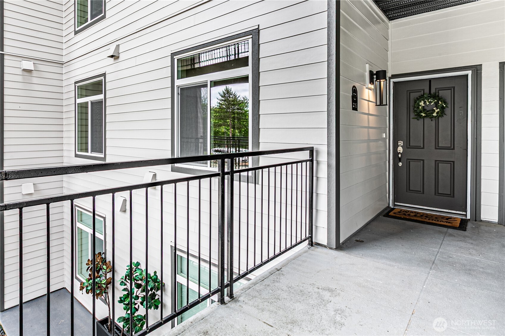 320 E 32nd Street Tacoma WA 98404