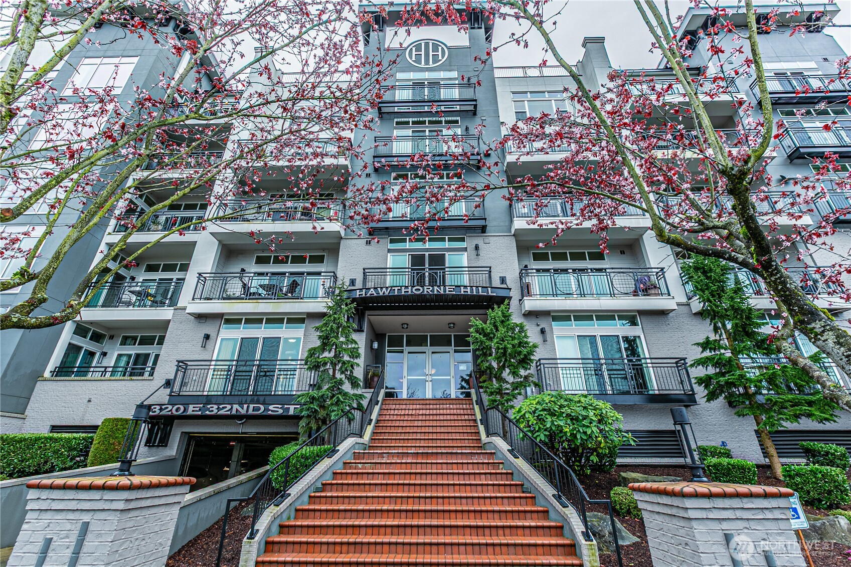 320 E 32nd Street Tacoma WA 98404