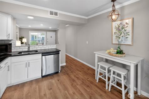 12206 NE 147th Place Kirkland WA 98034