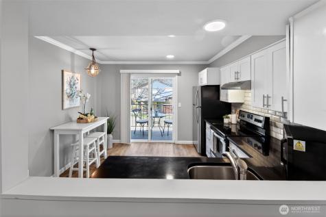 12206 NE 147th Place Kirkland WA 98034