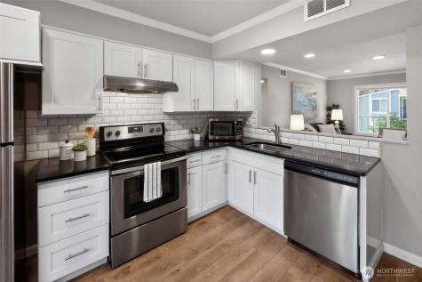 12206 NE 147th Place Kirkland WA 98034