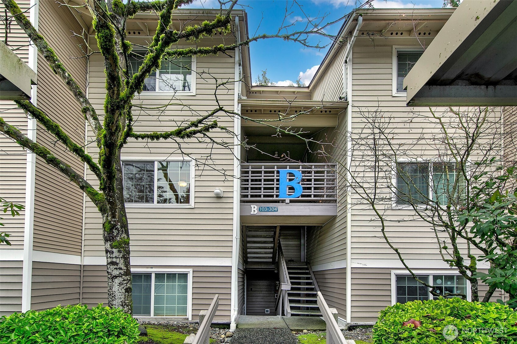 1009 112th Street SE Everett WA 98208