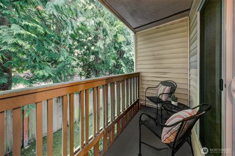 1009 112th Street SE Everett WA 98208