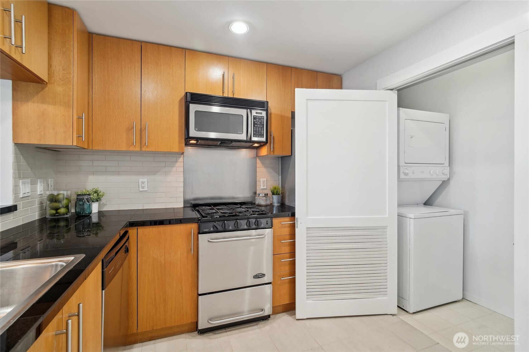 2721 1st Avenue Seattle WA 98121