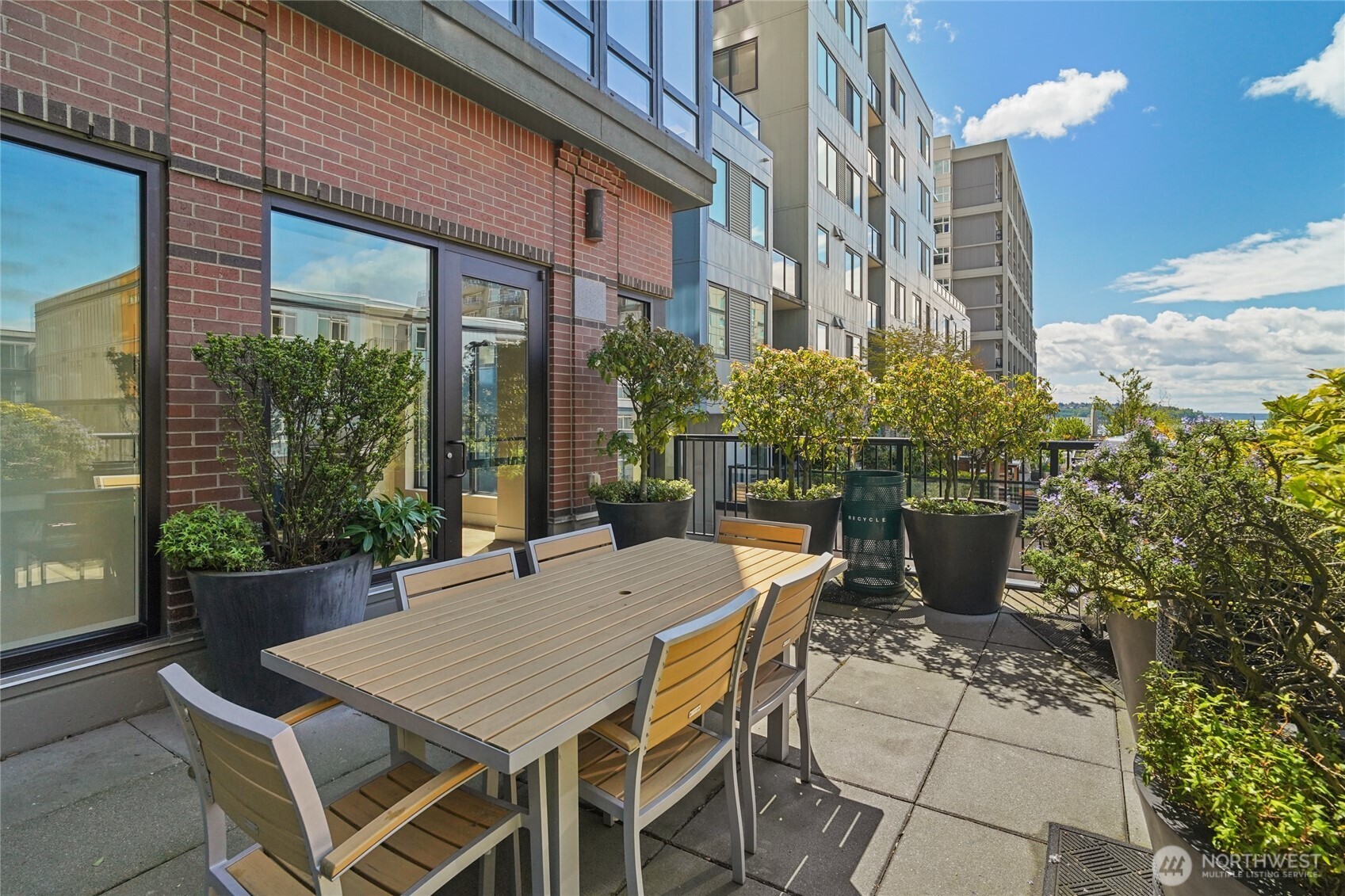 2721 1st Avenue Seattle WA 98121