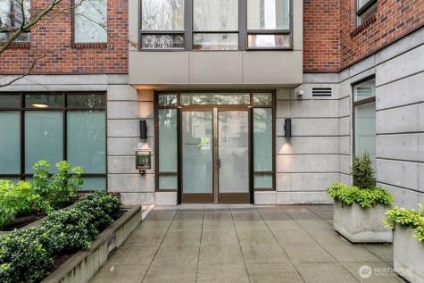 4547 8th Avenue NE Seattle WA 98105