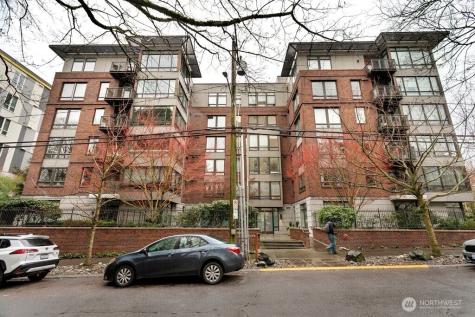 4547 8th Avenue NE Seattle WA 98105