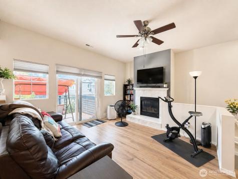 23782 SE Summerhill Lane Issaquah WA 98029