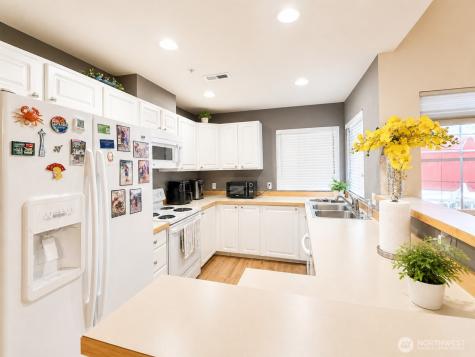 23782 SE Summerhill Lane Issaquah WA 98029