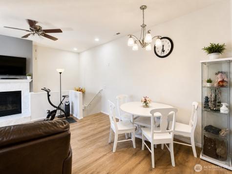 23782 SE Summerhill Lane Issaquah WA 98029