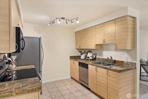 929 3rd Avenue Kirkland WA 98033