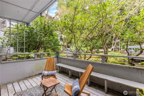 7930 SE 34th Street Mercer Island WA 98040