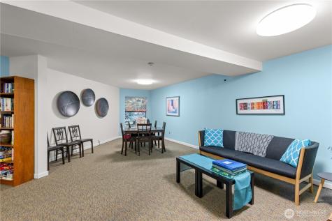 7930 SE 34th Street Mercer Island WA 98040