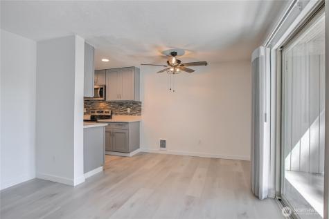 3435 Auburn Way S Auburn WA 98092