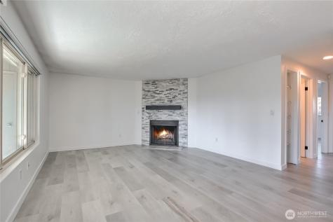 3435 Auburn Way S Auburn WA 98092