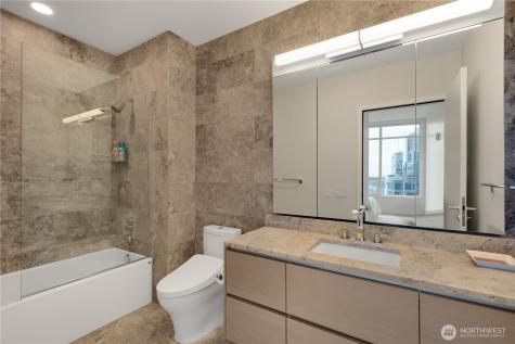 121 Stewart Street Seattle WA 98121